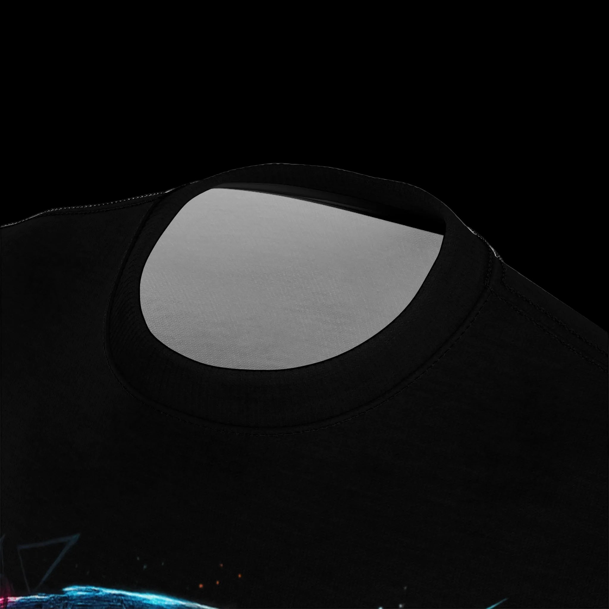 Black t-shirt with a gray inner lining zoomed to show collar. 